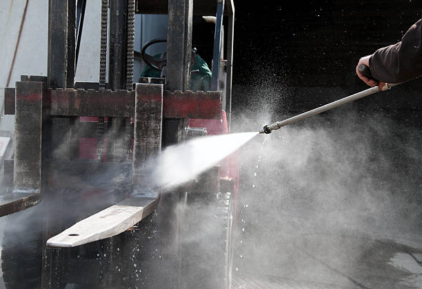 Best Driveway Pressure Washing  in Itasca, TX